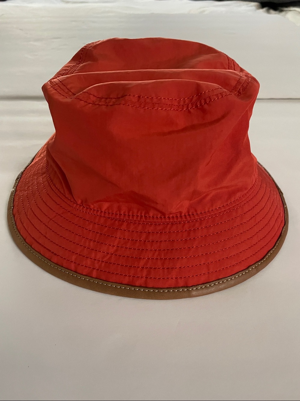 COACH Authentic Vintage Red/Tan Bucket Rain Hat Nylon/Leather Trim Like New
